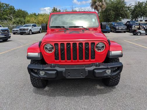 2021 Jeep Gladiator Sport