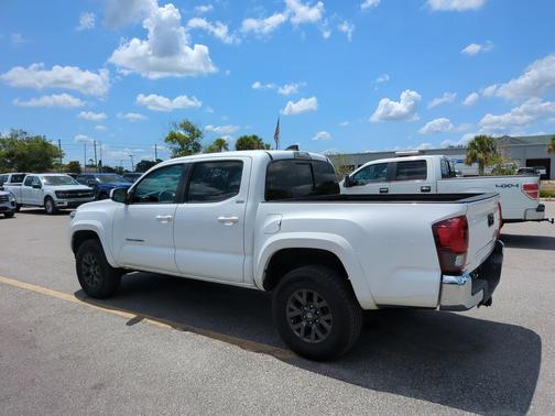 Super White 2021 Toyota Tacoma SR5
