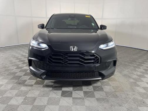 2023 Honda HR-V 2WD Sport
