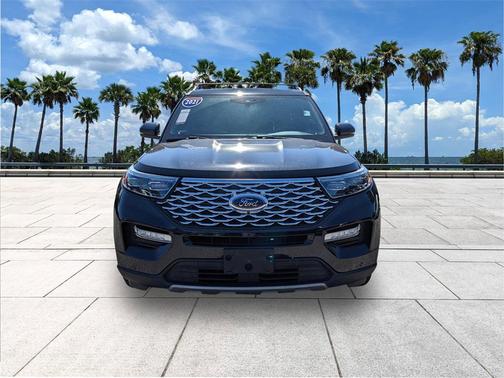 2021 Ford Explorer Platinum