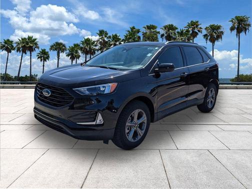 Agate Black Metallic 2024 Ford Edge SEL