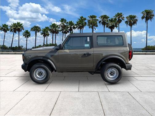 2025 Ford Bronco Base 2 Door 4x4
