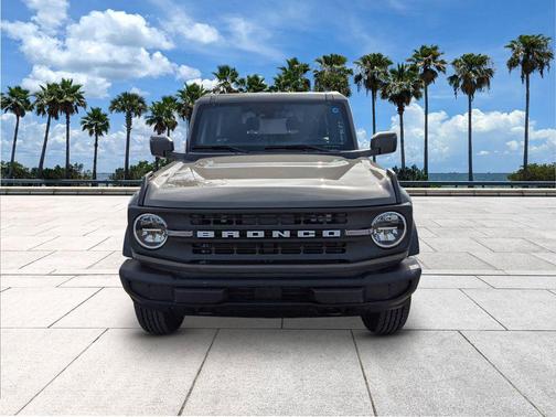 2025 Ford Bronco Base 2 Door 4x4