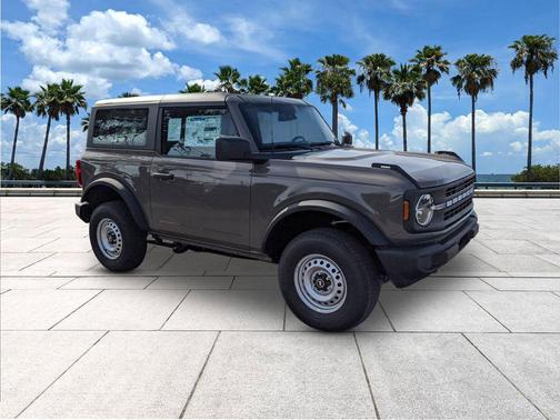 2025 Ford Bronco Base 2 Door 4x4