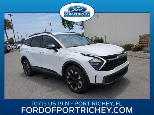 Glacial White Pearl 2023 Kia Sportage X-Line