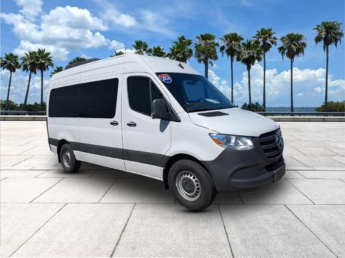 WHITE 2024 Mercedes-Benz Sprinter 2500 Standard Roof