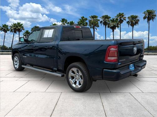 Patriot Blue Pearlcoat 2019 RAM 1500 Big Horn