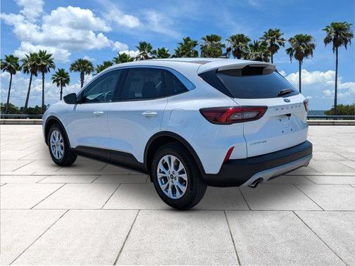 Oxford White 2024 Ford Escape Active