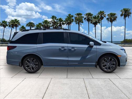 2025 Honda Odyssey Touring