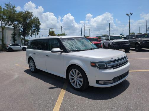 White Platinum Metallic Tri-Coat 2014 Ford Flex Limited w/EcoBoost
