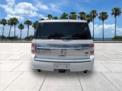 White Platinum Metallic Tri-Coat 2014 Ford Flex Limited w/EcoBoost