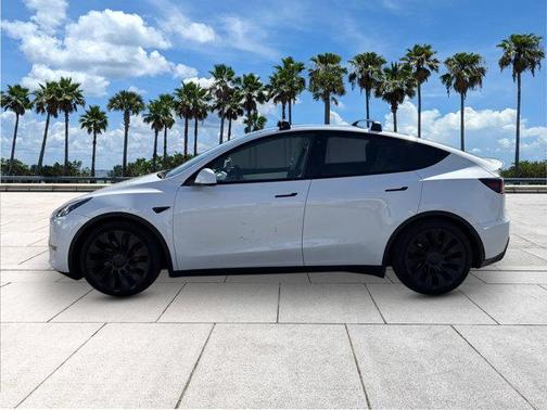 2022 Tesla Model Y Performance Dual Motor All-Wheel Drive