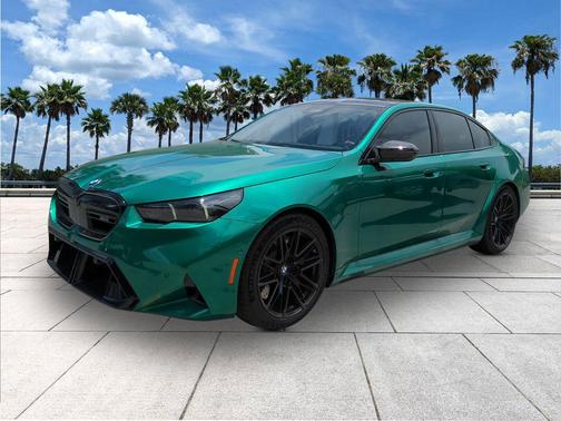 Isle of Man Green Metallic 2026 BMW M5 Base
