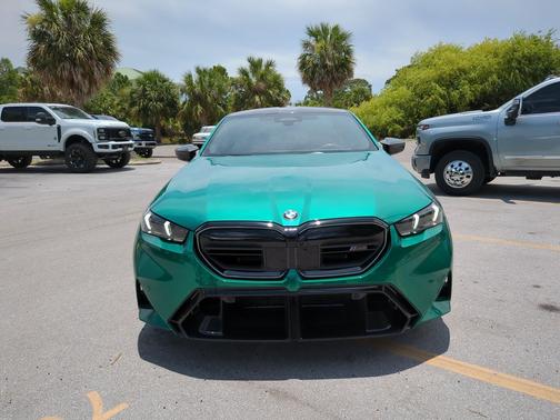 Isle of Man Green Metallic 2026 BMW M5 Base