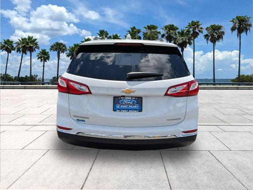 Summit White 2020 Chevrolet Equinox L