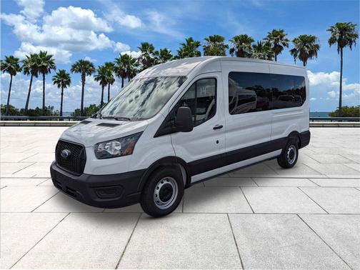 2025 Ford Transit-350 XL