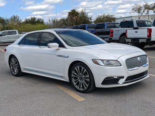2017 Lincoln Continental Reserve