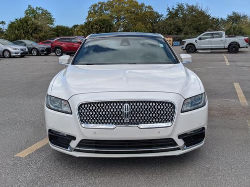 2017 Lincoln Continental Reserve