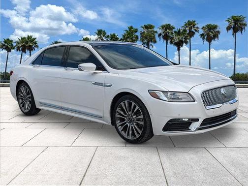 2017 Lincoln Continental Reserve