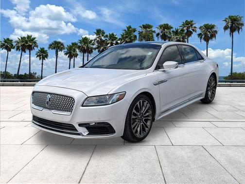 2017 Lincoln Continental Reserve
