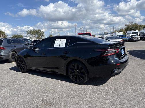 2023 Nissan Maxima SR Xtronic CVT