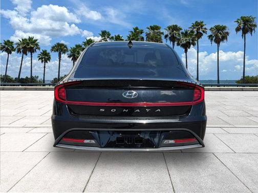 2020 Hyundai SONATA SE