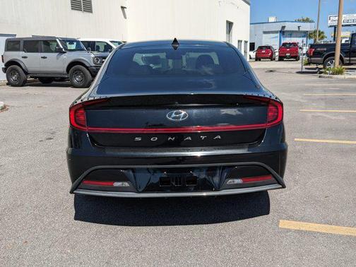 2020 Hyundai SONATA SE