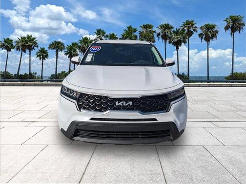 2023 Kia Sorento LX