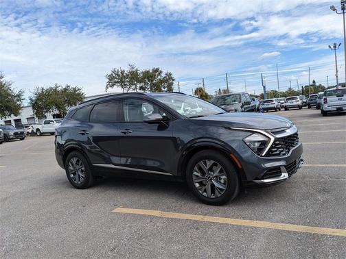 2023 Kia Sportage SX