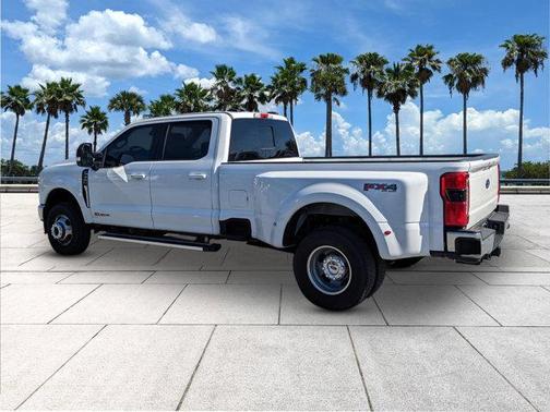 2025 Ford F-350 Lariat