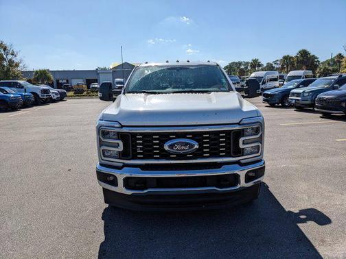 2025 Ford F-350 Lariat