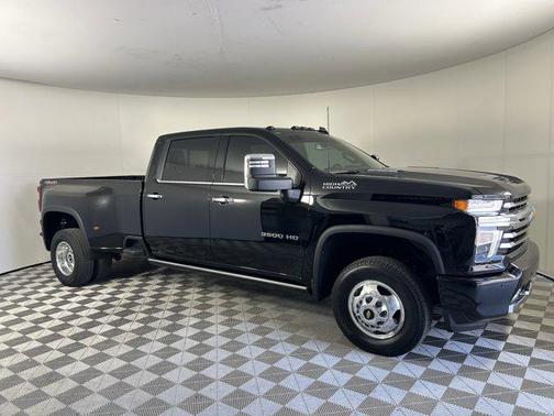 2022 Chevrolet Silverado 3500 High Country
