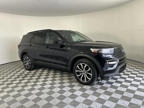 2022 Ford Explorer ST-Line