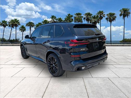 Carbon Black Metallic 2026 BMW X5 sDrive40i