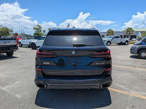 Carbon Black Metallic 2026 BMW X5 sDrive40i