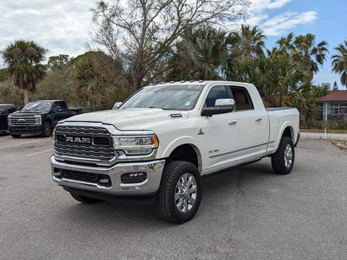 2022 RAM 3500 Limited Mega Cab 4x4 6'4' Box