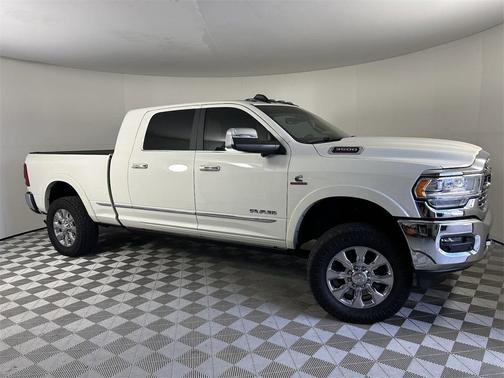 2022 RAM 3500 Limited Mega Cab 4x4 6'4' Box