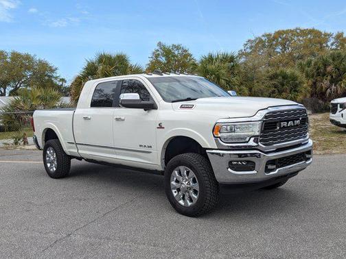 2022 RAM 3500 Limited Mega Cab 4x4 6'4' Box