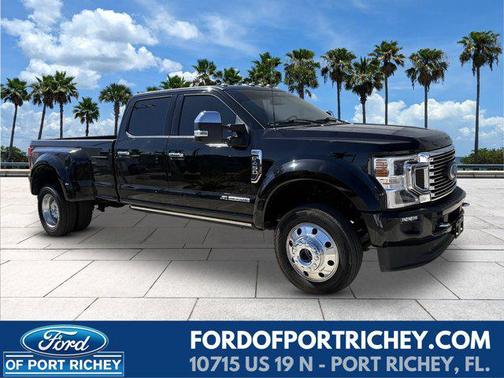 2022 Ford F-450 Platinum