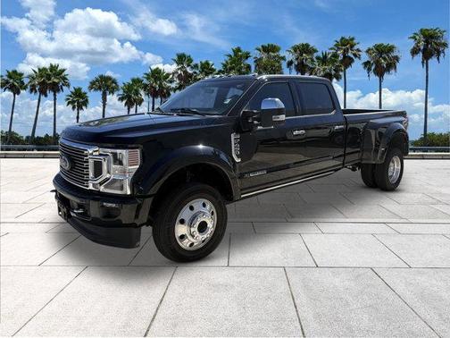 2022 Ford F-450 Platinum