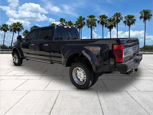 2022 Ford F-450 Platinum
