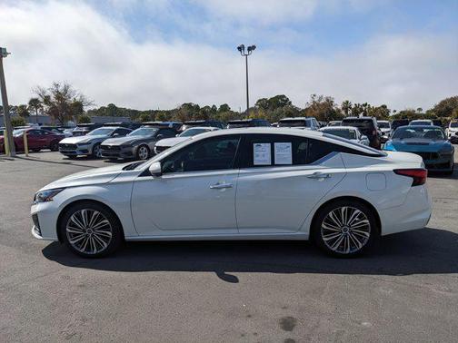 2023 Nissan Altima 2.5 SL