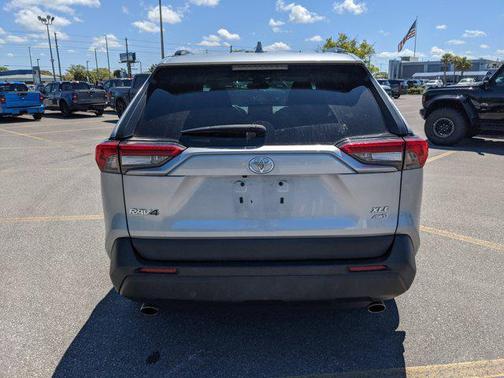 Silver Sky Metallic 2022 Toyota RAV4 XLE