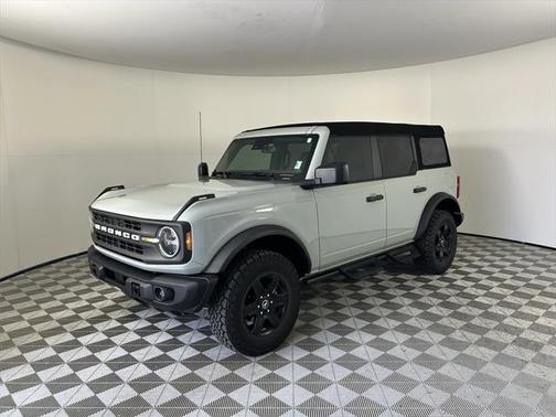 2024 Ford Bronco Black Diamond