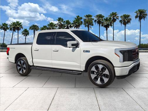 2024 Ford F-150 Lightning Platinum