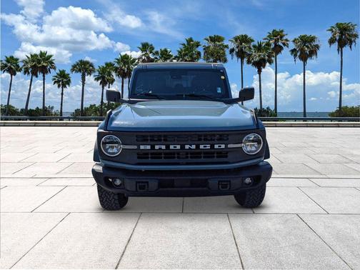2022 Ford Bronco Black Diamond