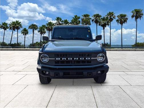 2022 Ford Bronco Black Diamond