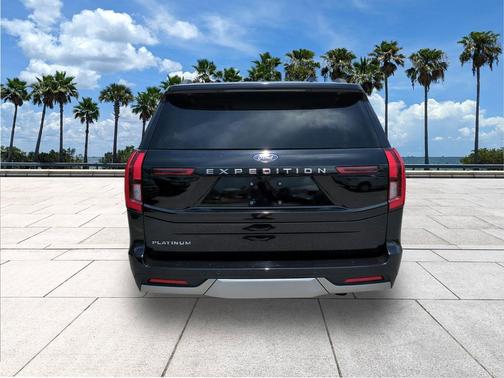 Black Metallic 2025 Ford Expedition Platinum