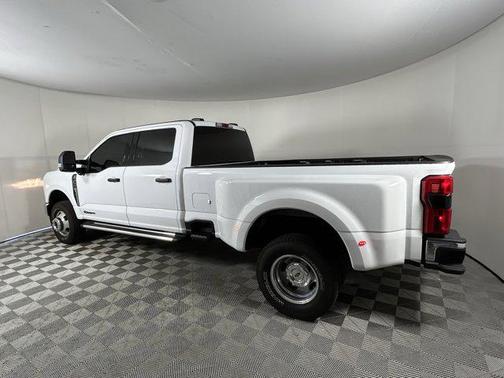 2023 Ford F-350 XLT