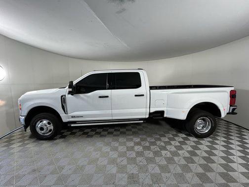 2023 Ford F-350 XLT